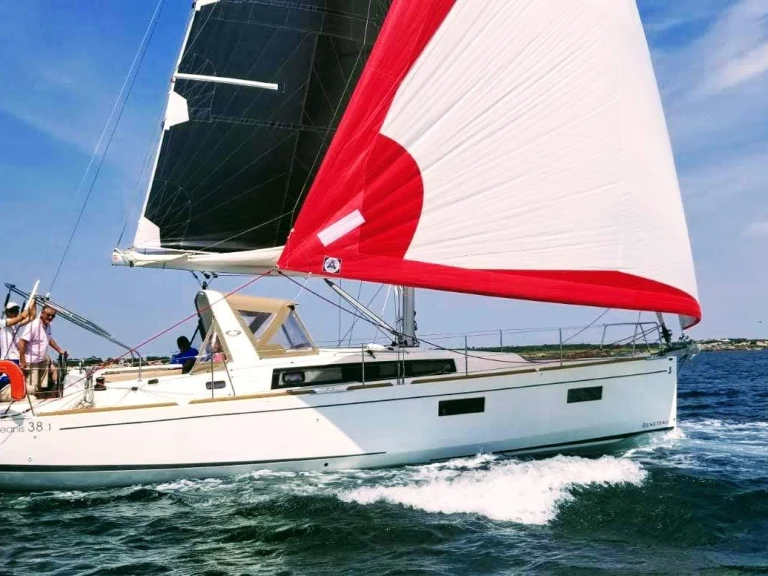 Louer Voilier avec ou sans skipper Bénéteau à Les Sables-d'Olonne