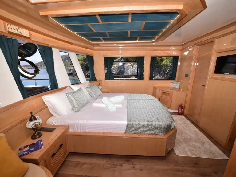Location bateau Göcek pas cher Custom made