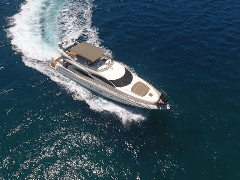 Louer Bateau à moteur avec ou sans skipper Custom Made à Göcek