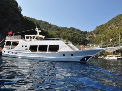 Yacht charter Göcek cheap Custom made