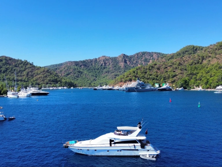 Location bateau Göcek pas cher Custom made