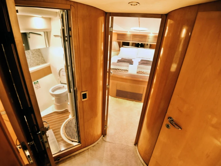 Bateau à moteur à louer à Göcek au meilleur prix