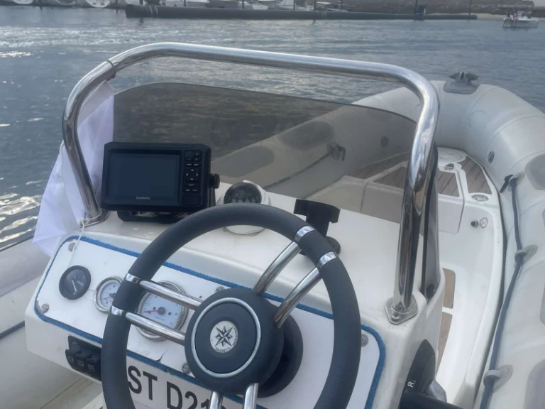 Semi-rigide à louer à Arcachon au meilleur prix