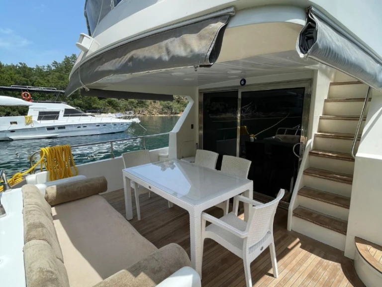 Location bateau Göcek pas cher Custom made