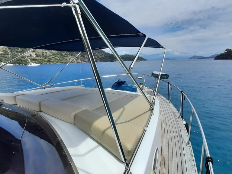 Bateau à moteur à louer à Göcek au meilleur prix
