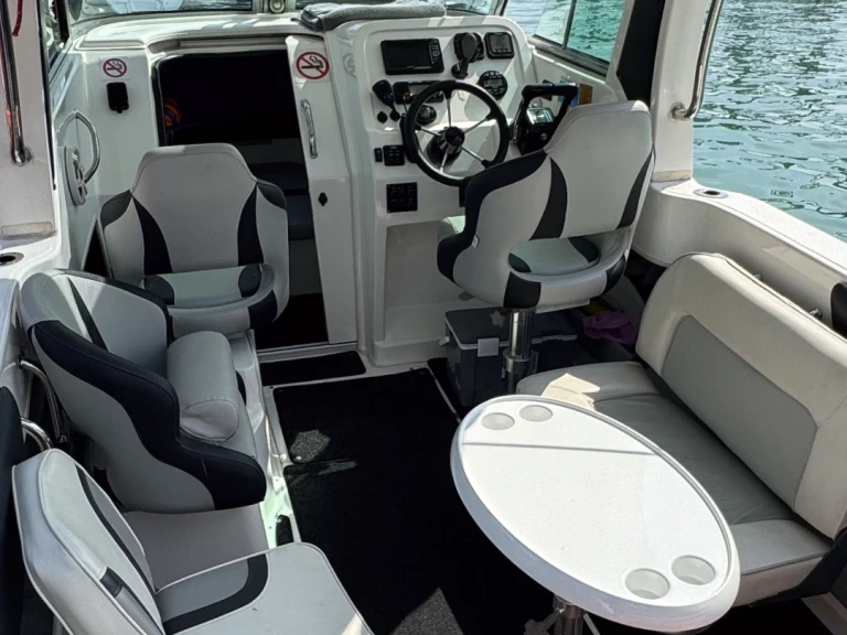 Louer Bateau à moteur avec ou sans skipper Atomix Boats à Ao Chalong