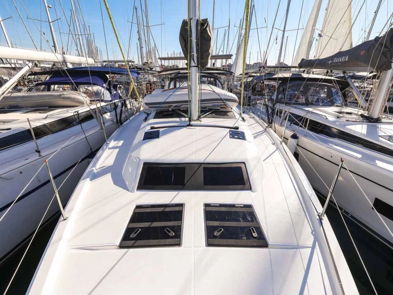 Louer Voilier avec ou sans skipper Dufour à Trogir