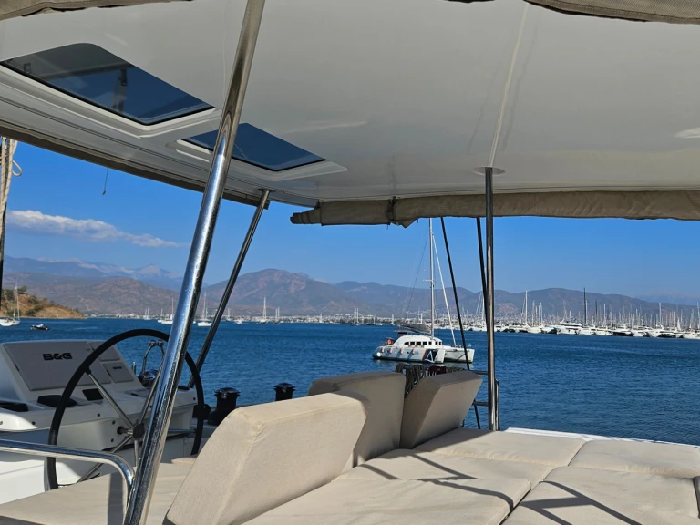 Location bateau Fethiye pas cher Lagoon 50
