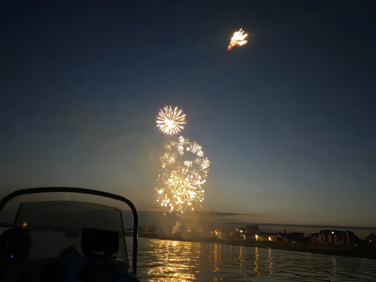 Semi-rigide à louer à Concarneau au meilleur prix