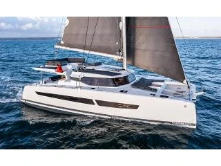 Louer Catamaran avec ou sans skipper Fountaine Pajot à Álimos