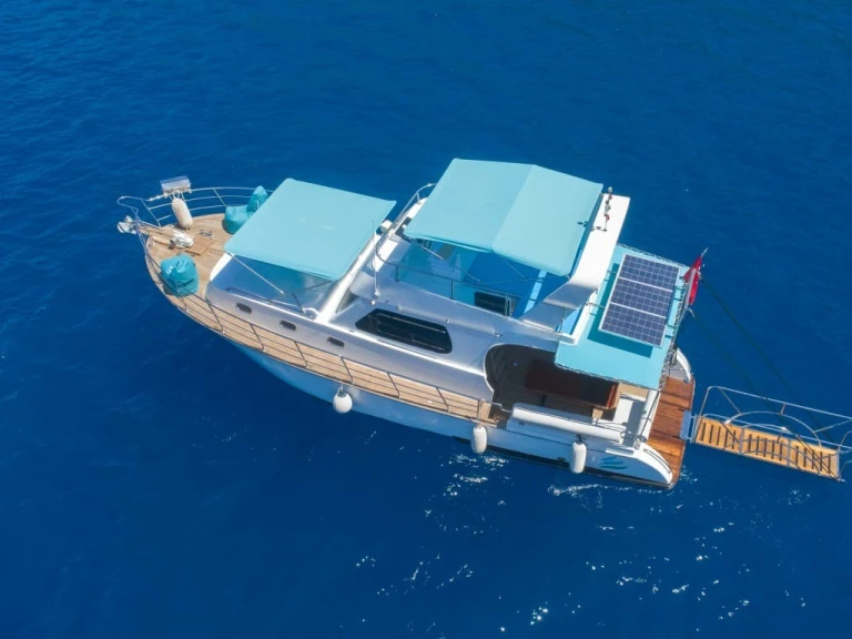 Bateau à moteur à louer à Göcek au meilleur prix