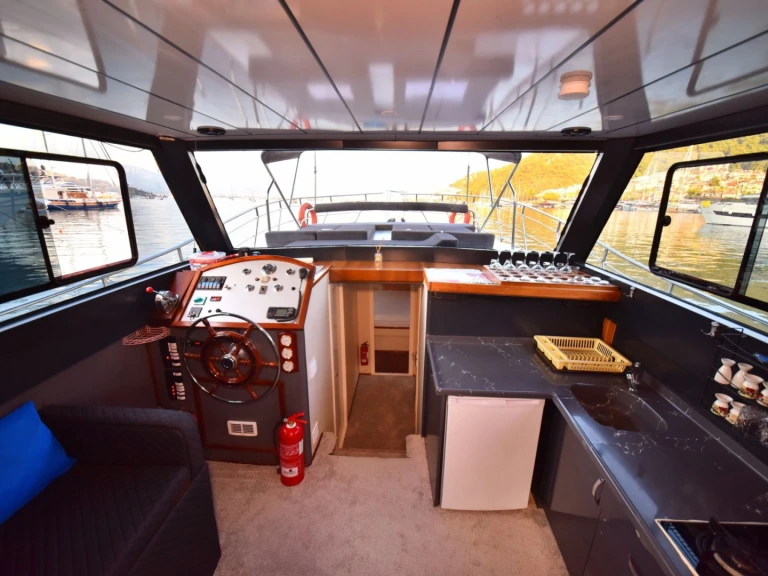Bateau à moteur à louer à Göcek au meilleur prix