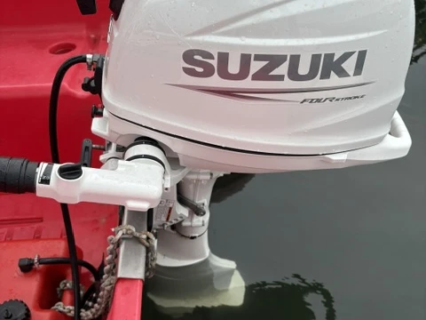 Louer Bateau à moteur avec ou sans skipper Whaly à Sète