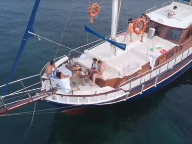 Motorboot mieten in Kusadasi zum besten Preis