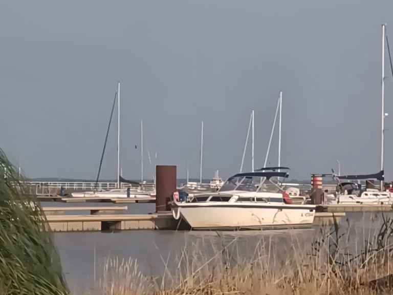 Bateau à moteur à louer à Pauillac au meilleur prix
