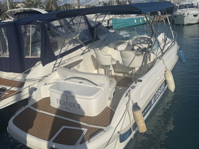 Location Bateau à moteur Rio avec permis