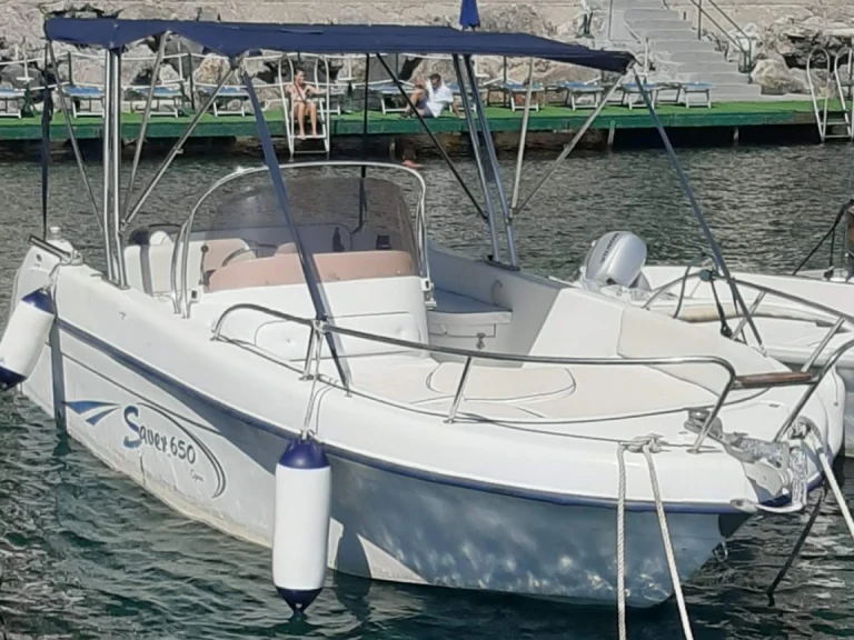 Location bateau Amalfi pas cher Saver 690 Open