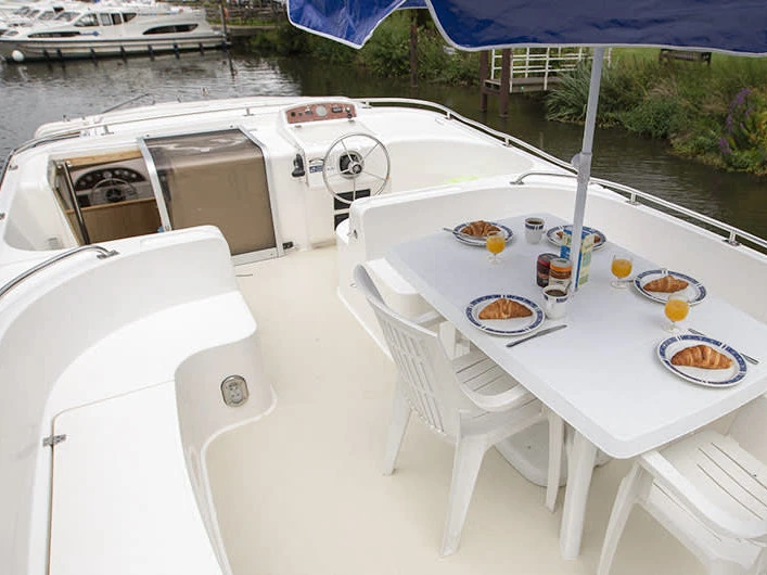 Location bateau Homps pas cher Grand Classique