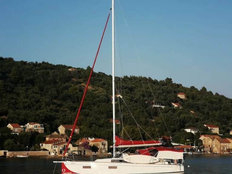 Bénéteau Océanis 38.1 Performance a louer à Dubrovnik