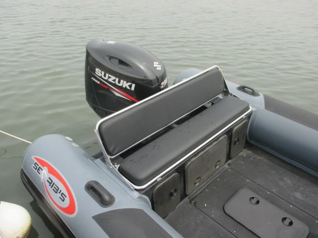 Searib's 6.70 fishing a louer à Vannes