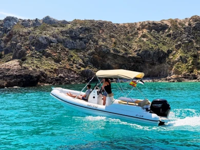 Yacht charter Port d'Addaia (Port) - Oromarine Gravel-19 on SamBoat