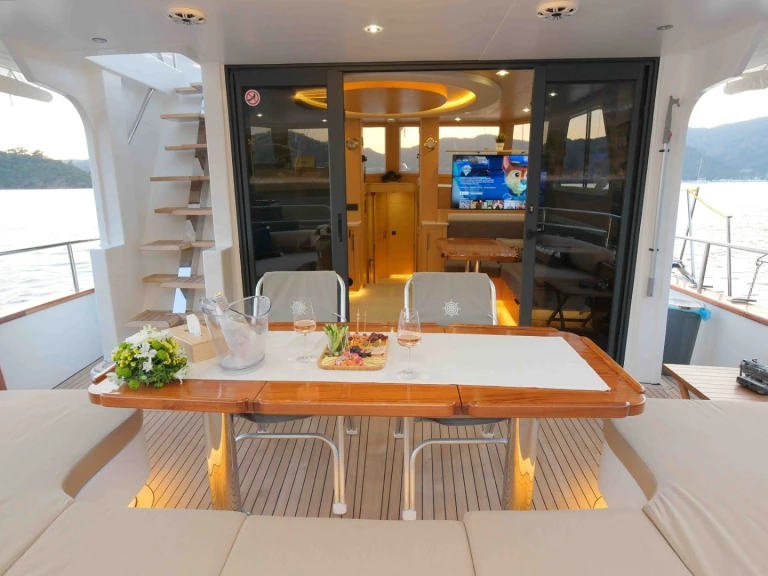 Louer Yacht avec ou sans skipper Custom Made à Göcek