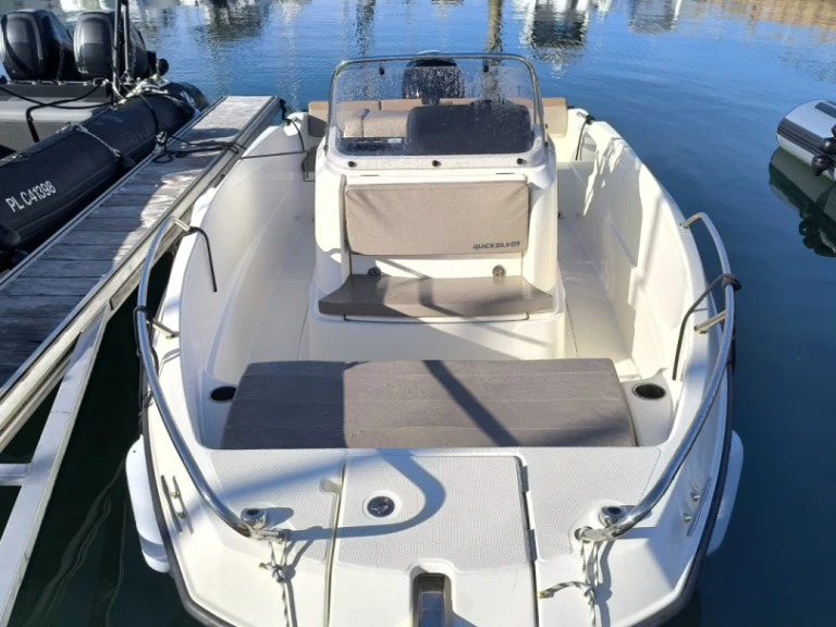 Location Bateau à moteur à Trébeurden - Quicksilver Activ 555 Open