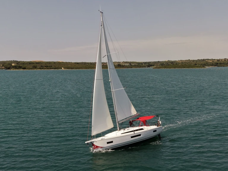 Location bateau Bénéteau Oceanis 40.1 à Pomer sur Samboat