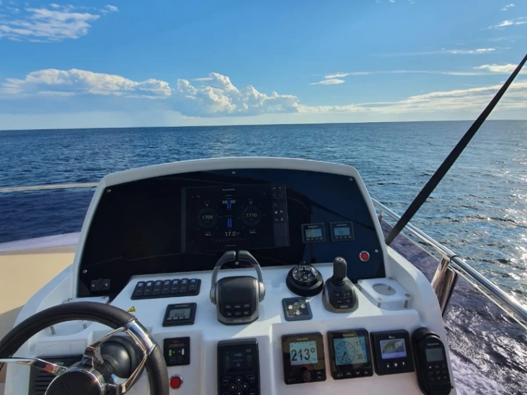 Yacht à louer à Pula au meilleur prix