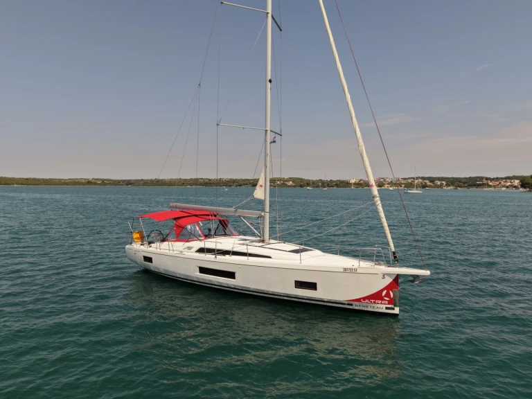 Bénéteau Oceanis 46.1 a louer à Pomer