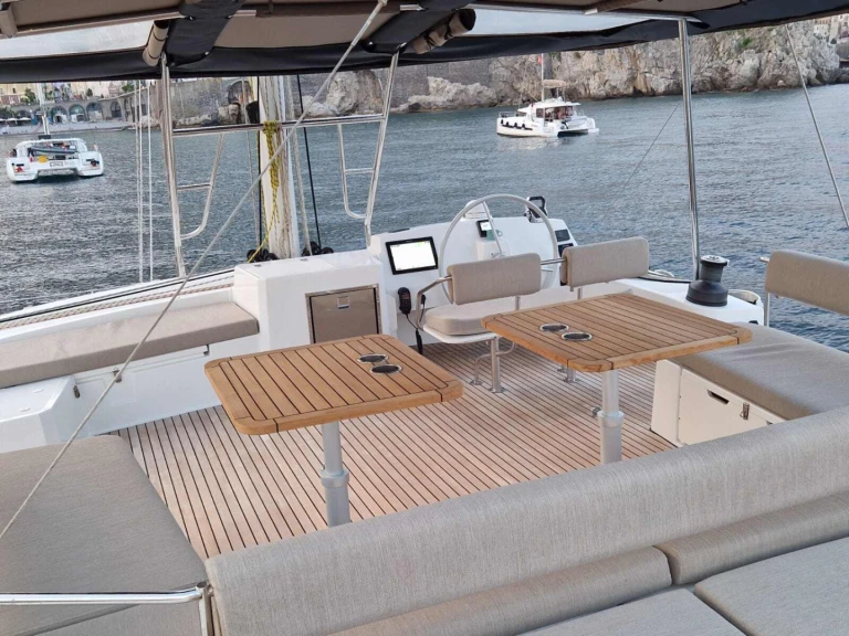 Catamaran à louer à Gros-Islet au meilleur prix