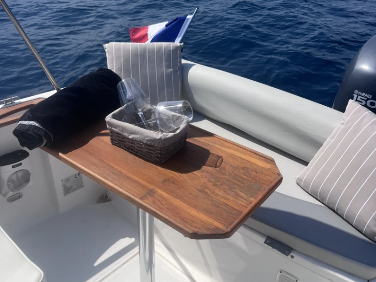 Louer Bateau à moteur avec ou sans skipper Sessa Marine à Le Barcarès