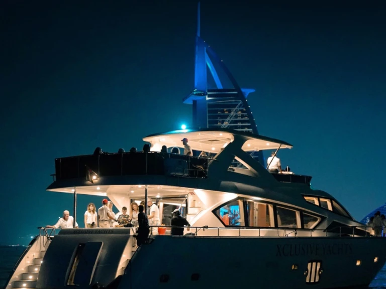 Yacht à louer à Dubai Marina au meilleur prix