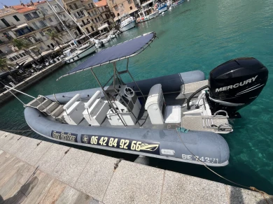 Schlauchboot mieten in Calvi zum besten Preis