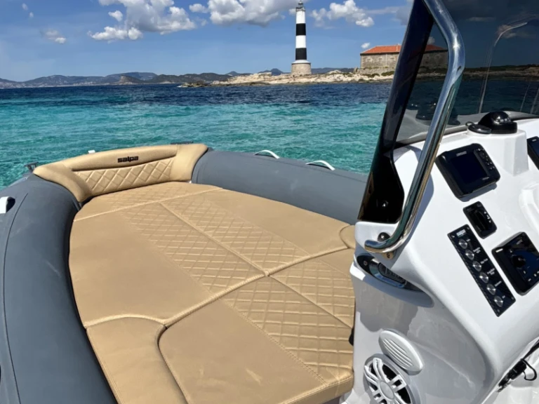 Location bateau Zodiac-NZO 760 BAMBI à Port d'Alcudia sur Samboat