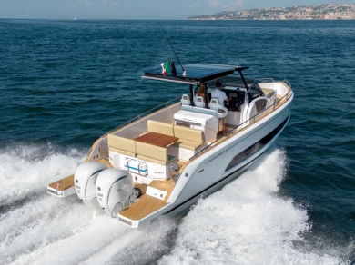 Noleggio Barca a motore a Cannes – Salpa AVANTGARDE 1.1