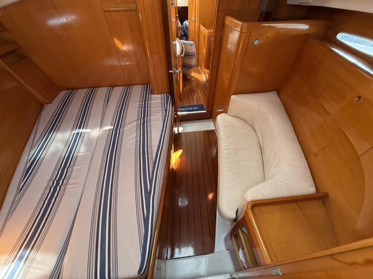 Location à Saint-Cyprien - Bénéteau First 42 S7 sur SamBoat