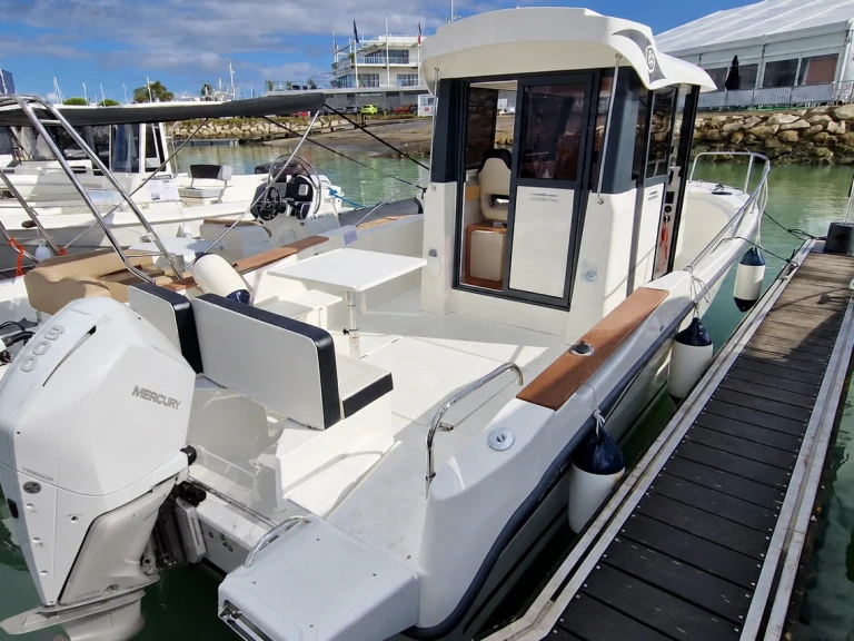 Location bateau Ocqueteau Ostrea 700 à Cherbourg-en-Cotentin sur Samboat