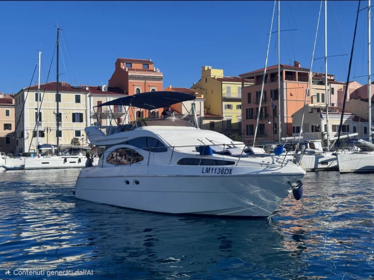 Louer Yacht avec ou sans skipper Azimut à La Maddalena