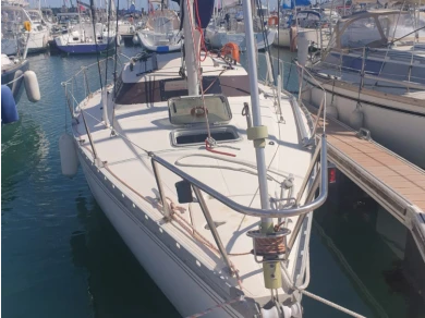 Sailboat hire in La Trinité-sur-Mer - Jeanneau Fantasia 27