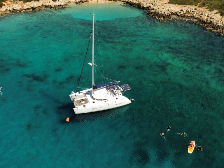 Louez un Lagoon Lagoon 380 à Chania