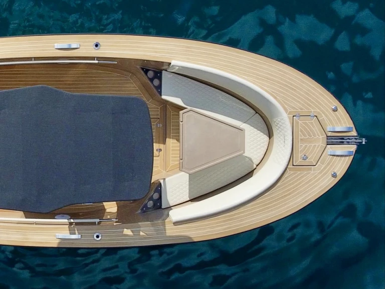 Location Bateau à moteur Lilybaeum avec permis