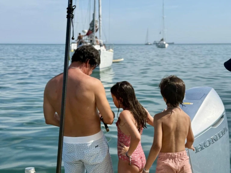 Bateau à moteur à louer à Cascais au meilleur prix