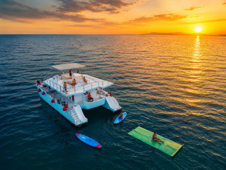 Location Catamaran à Cruz de Huanacaxtle - Custom Made custom