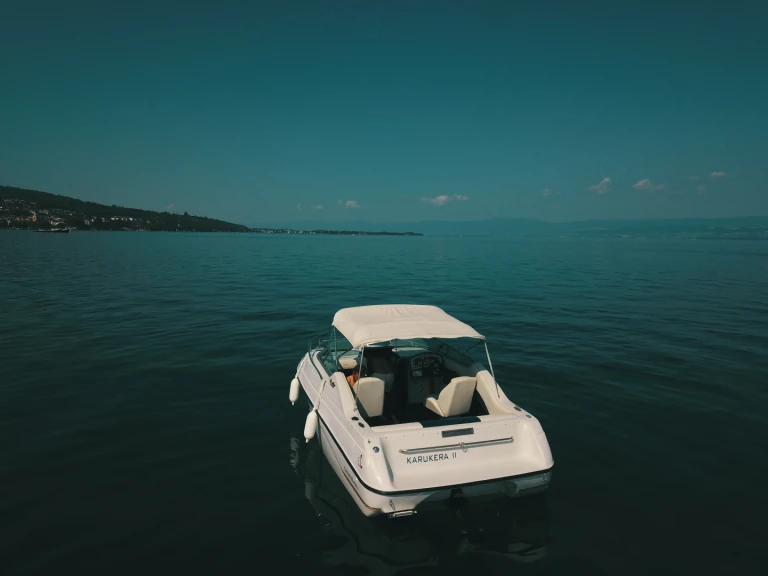 Location bateau Évian-les-Bains pas cher Crownline 210 CCR