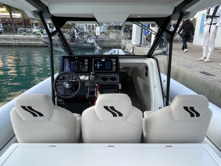 Location à La Trinité-sur-Mer - Highfield ADV9 sur SamBoat