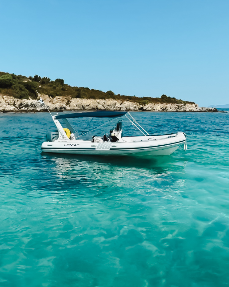Semi-rigide à louer à Bandol au meilleur prix