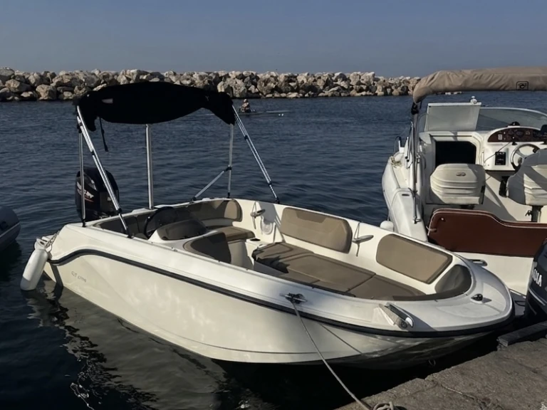 Quicksilver 475 Axess a louer à Marseille