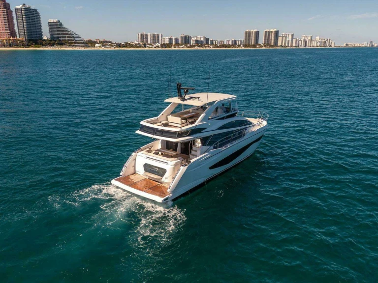 Location bateau Pearl 62ft à Miami sur Samboat