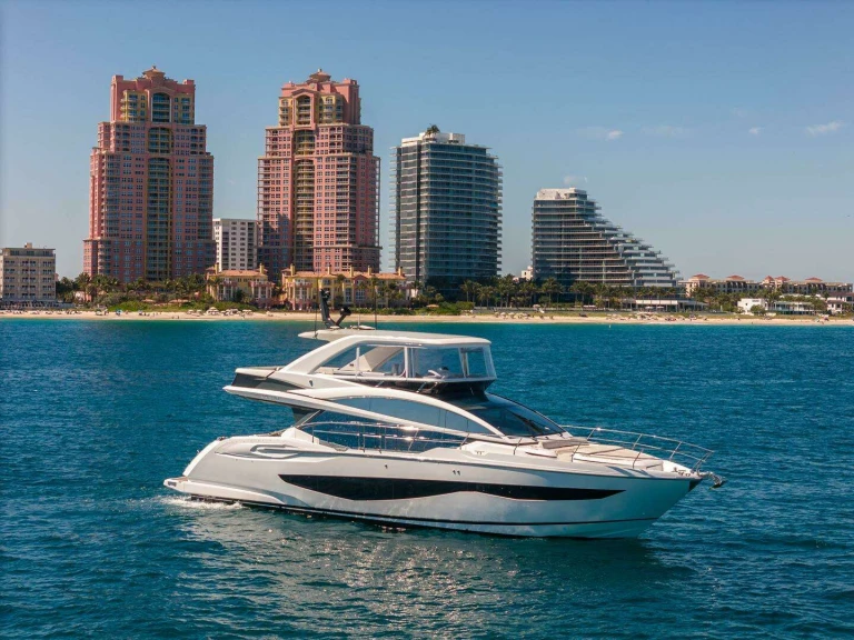 Louer Yacht avec ou sans skipper Pearl à Miami